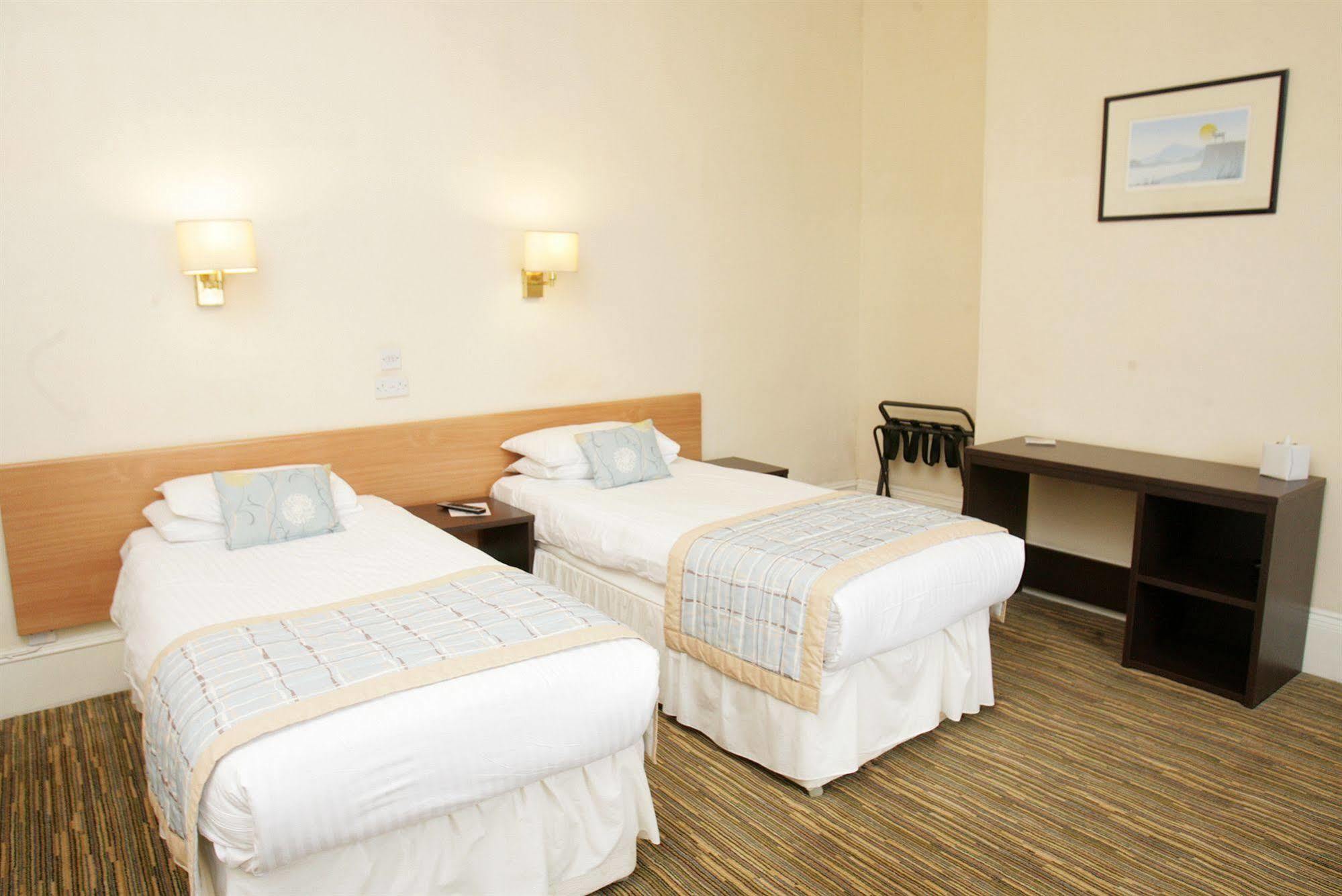 Dreadnought Hotel