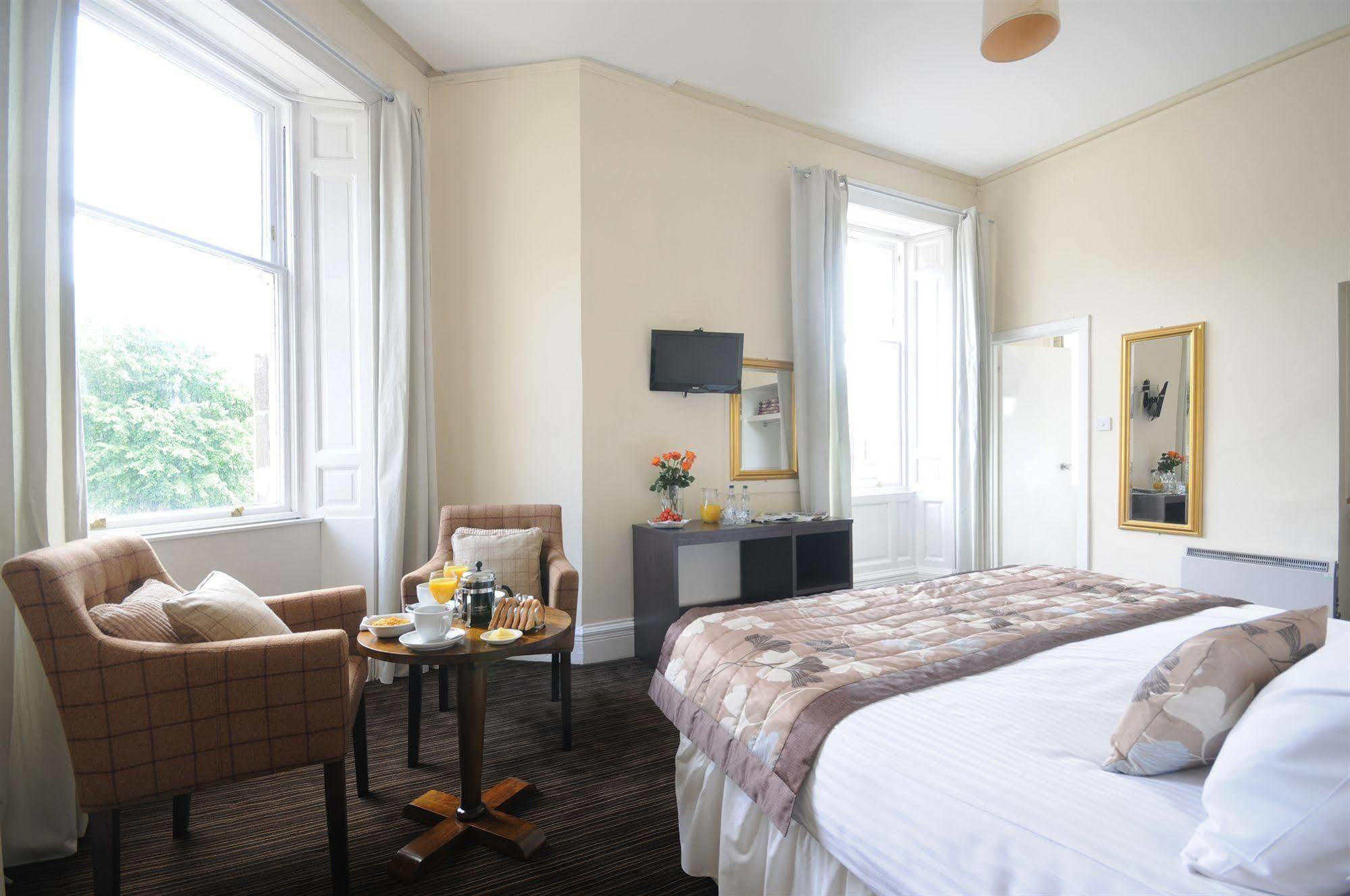 Dreadnought Hotel